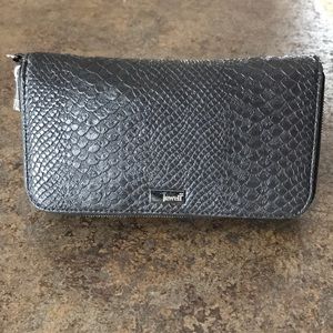 Thirty-one Jewel wallet